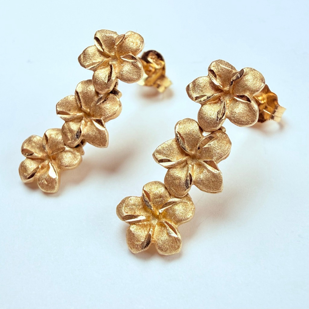 14K Solid Yellow Gold Hawaii Plumeria Flower Cascade Diamond Cut Dangle Earrings - Picture 2 of 8